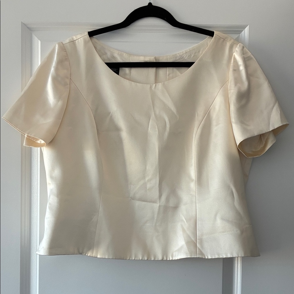 Sunny Choi Size 18 100% Silk Button-Up Back Top - Cream - Picture 2 of 8
